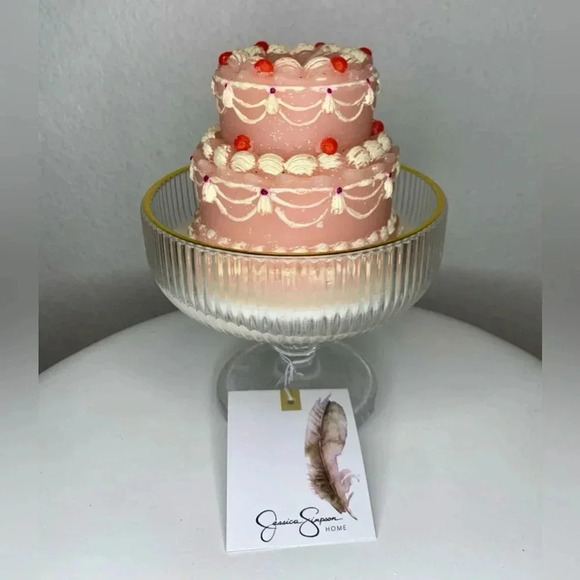 Jessica Simpson Tiered Cake Wedding Birthday Cake Candle - Picture 3 of 3